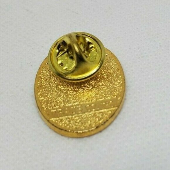 Traub Co Inc Baltimore Maryland Purple Pin Made In Canada - Picture 3 of 9